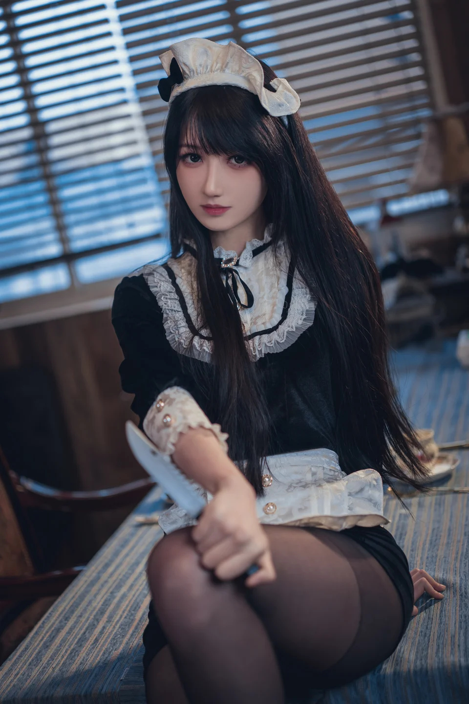 抖个姬灵 - 舰长 女仆 [16P] icoser.la (001).webp